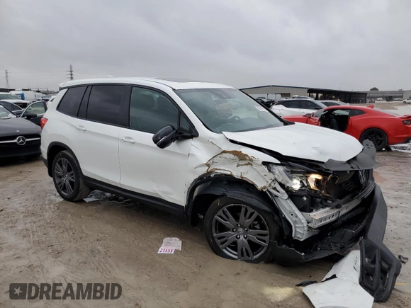2021 Honda Passport EX-L z VIN 5FNYF8H55MB041554, wystawiony jako Copart lot #42879195 z przebiegiem 33 597 mil mil oraz Szkoda całkowita • Salvage title. Historia ofert i sprzedaży dostępna na DreamBid. Obrazek 4.