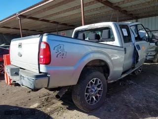 2014 Ford Super Duty F-250 SRW XL with VIN 1FT7W2B63EEA34017, listed as a IAAI auction lot 41664801 with 1 mi miles. Bid and sale history available at carsss.com. Image 4.