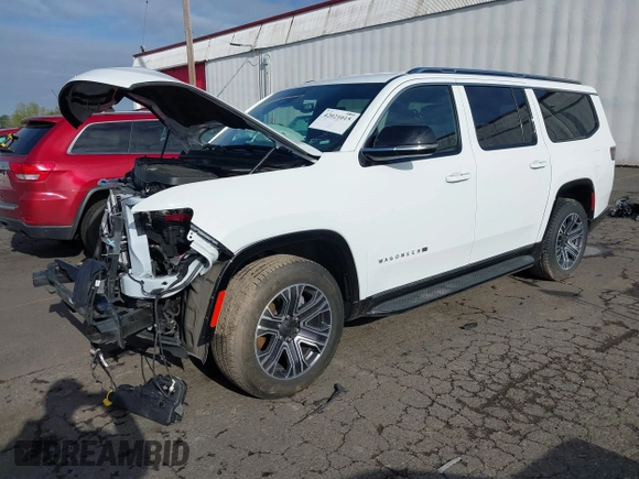 2024 Jeep Wagoneer Series II z VIN 1C4SJSBP9RS175246, wystawiony jako IAAI lot #42021015 z przebiegiem 14 087 mil mil oraz . Historia ofert i sprzedaży dostępna na DreamBid. Obrazek 18.