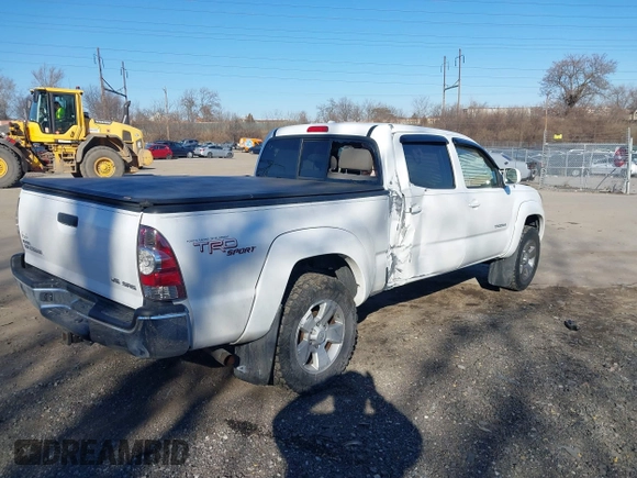 2009 Toyota Tacoma z VIN 5TEMU52N99Z621200, wystawiony jako IAAI lot #41318515 z przebiegiem 157 034 mil mil oraz . Historia ofert i sprzedaży dostępna na DreamBid. Obrazek 17.