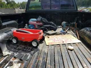 1994 Dodge 1500 z VIN 3B7HC16Y5RM530651, wystawiony jako Copart lot #74453654 z przebiegiem 83 562 mil mil oraz Szkoda całkowita • Salvage title. Historia ofert i sprzedaży dostępna na DreamBid. Obrazek 10.