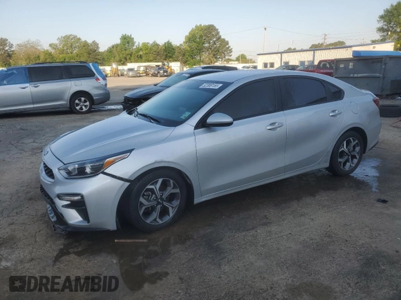 2021 Kia Forte FE z VIN 3KPF24AD6ME319199, wystawiony jako Copart lot #52369155 z przebiegiem 104 348 mil mil oraz Szkoda całkowita • Salvage title. Historia ofert i sprzedaży dostępna na DreamBid. Obrazek 1.