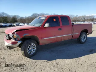 2000 GMC New Sierra 1500 SLE with VIN 2GTEK19T4Y1326922, listed as a Copart auction lot 42241335 with 217,118 mi miles and Salvage Title. Bid and sale history available at carsss.com. Image 1.