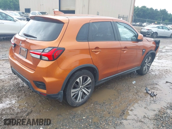 2020 Mitsubishi Outlander ES z VIN JA4AP3AU9LU028969, wystawiony jako IAAI lot #42503716 z przebiegiem 67 234 mil mil oraz . Historia ofert i sprzedaży dostępna na DreamBid. Obrazek 4.