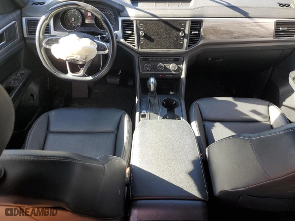 2020 Volkswagen Atlas Cross Sport 2.0T SE w/Technology with VIN 1V25C2CA4LC201883, listed as a Copart auction lot 81702624 with 50,104 mi miles and Salvage Title. Bid and sale history available at carsss.com. Image 8.