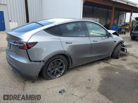 2024 Tesla Model Y Long Range с VIN 7SAYGDEE1RF161579, выставлен на аукционе Copart как лот 59901495 с пробегом 38 556 миль миль и Списание • Salvage title. История ставок и продаж доступна на DreamBid. Изображение 3.