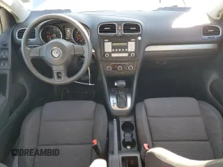 2010 Volkswagen Golf с VIN WVWDB7AJXAW398182, выставлен на аукционе Copart как лот 79069664 с пробегом 110 533 миль миль и Списание • Salvage title. История ставок и продаж доступна на DreamBid. Изображение 8.
