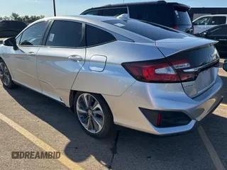 2018 Honda Clarity Plug-In Hybrid Touring with VIN JHMZC5F35JC001933, listed as a Copart auction lot 77979214 with 122,447 mi miles and Clean Title. Bid and sale history available at carsss.com. Image 3.