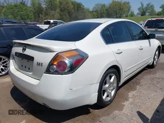2010 Nissan Altima S with VIN 1N4AL2APXAC151971, listed as a IAAI auction lot 42072448 with 190,545 mi miles and . Bid and sale history available at DreamBid. Image 4.