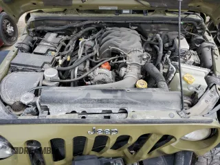 2013 Jeep Wrangler Rubicon z VIN 1C4HJWCG1DL574039, wystawiony jako Copart lot #48728645 z przebiegiem 116 537 mil mil oraz Szkoda całkowita • Salvage title. Historia ofert i sprzedaży dostępna na DreamBid. Obrazek 14.