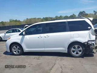 2014 Toyota Sienna LE AAS с VIN 5TDKK3DC4ES491637, выставлен на аукционе IAAI как лот 41906264 с пробегом 174 835 миль миль и . История ставок и продаж доступна на DreamBid. Изображение 15.