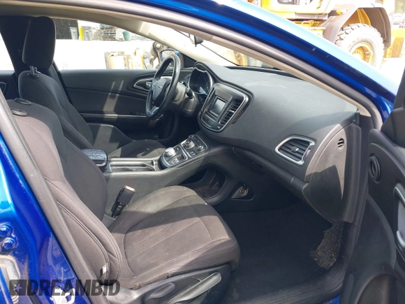 2015 Chrysler 200 Limited with VIN 1C3CCCAB8FN640110, listed as a IAAI auction lot 42218072 with 250,509 mi miles and . Bid and sale history available at DreamBid. Image 5.