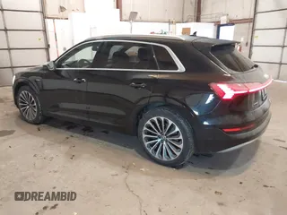 2019 Audi e-tron Prestige with VIN WA1VABGE1KB008769, listed as a IAAI auction lot 41412414 with 41,072 mi miles and . Bid and sale history available at DreamBid. Image 3.