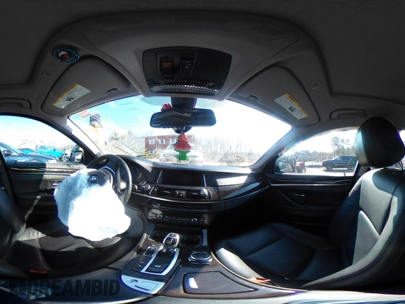 2016 BMW 5 Series 528i xDrive with VIN WBA5A7C56GG148624, listed as a IAAI auction lot 41640003 with 1 mi miles. Bid and sale history available at carsss.com. Image 20.