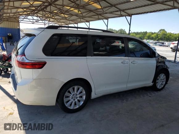 2015 Toyota Sienna Limited z VIN 5TDDK3DC7FS119915, wystawiony jako Copart lot #61974325 z przebiegiem 134 806 mil mil oraz Szkoda całkowita • Salvage title. Historia ofert i sprzedaży dostępna na DreamBid. Obrazek 3.