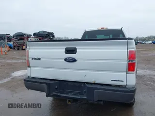 2012 Ford F-150 XL with VIN 1FTMF1CM4CKE25654, listed as a IAAI auction lot 41961898 with 288,253 mi miles. Bid and sale history available at carsss.com. Image 17.