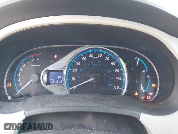 2013 Toyota Sienna XLE AAS with VIN 5TDYK3DC1DS391293, listed as a IAAI auction lot 41694041 with 181,913 mi miles. Bid and sale history available at carsss.com. Image 7.