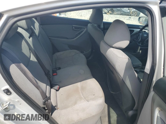 2013 Hyundai Elantra GLS z VIN KMHDH4AE8DU554215, wystawiony jako Copart lot #58157285 z przebiegiem 224 112 mil mil oraz Szkoda całkowita • Salvage title. Historia ofert i sprzedaży dostępna na DreamBid. Obrazek 10.