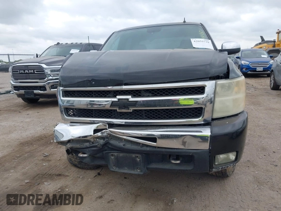 2011 Chevrolet Silverado 1500 LT with VIN 3GCPCSE0XBG120753, listed as a IAAI auction lot 42055739 with 198,515 mi miles and . Bid and sale history available at DreamBid. Image 12.