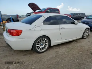 2012 BMW 3 Series 328i z VIN WBADW3C50CE822438, wystawiony jako Copart lot #61814435 z przebiegiem 153 078 mil mil oraz Czysty tytuł • Clean title. Historia ofert i sprzedaży dostępna na DreamBid. Obrazek 3.