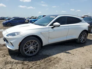 2021 Aston Martin DBX z VIN SCFVUJAW8MTV02781, wystawiony jako Copart lot #56249665 z przebiegiem 19 901 mil mil oraz Szkoda całkowita • Salvage title. Historia ofert i sprzedaży dostępna na DreamBid. Obrazek 1.