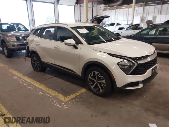 2023 Kia Sportage Hybrid EX with VIN KNDPVCAG7P7081139, listed as a IAAI auction lot 41859785 with 22,722 mi miles. Bid and sale history available at carsss.com. Image 1.