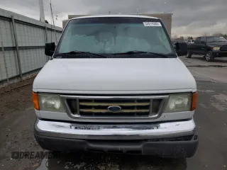 2006 Ford Econoline Passenger XL with VIN 1FBNE31L26DA19530, listed as a Copart auction lot 52019385 with 178,722 mi miles and Salvage Title. Bid and sale history available at carsss.com. Image 5.