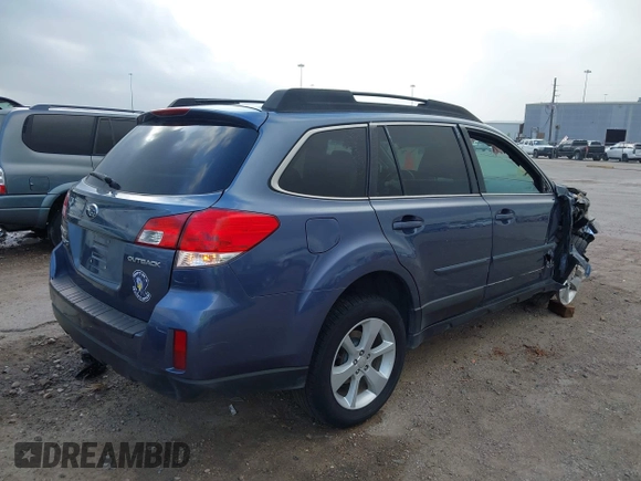 2013 Subaru Outback 2.5i Premium with VIN 4S4BRCBCXD3310051, listed as a IAAI auction lot 41952360 with 137,699 mi miles. Bid and sale history available at carsss.com. Image 4.