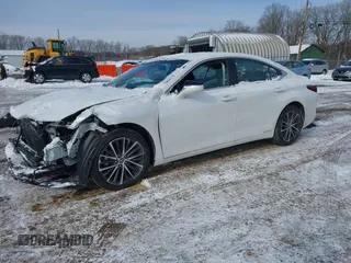 2022 Lexus ES 300h with VIN 58ADA1C17NU025202, listed as a IAAI auction lot 41370590 with 15,105 mi miles and . Bid and sale history available at DreamBid. Image 2.