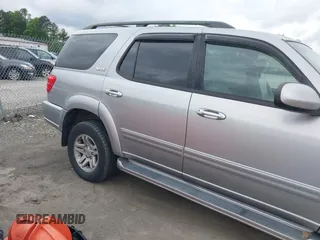 2003 Toyota Sequoia SR5 with VIN 5TDBT44A93S170594, listed as a IAAI auction lot 42251396 with 218,620 mi miles and . Bid and sale history available at DreamBid. Image 6.
