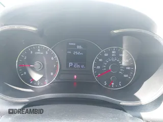 2016 Kia Forte LX z VIN KNAFX4A67G5550953, wystawiony jako IAAI lot #42183097 z przebiegiem 103 512 mil mil oraz . Historia ofert i sprzedaży dostępna na DreamBid. Obrazek 7.