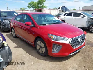 2020 Hyundai Ioniq SE z VIN KMHC75LCXLU215373, wystawiony jako IAAI lot #42285046 z przebiegiem 16 968 mil mil oraz . Historia ofert i sprzedaży dostępna na DreamBid. Obrazek 1.