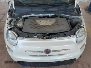 2015 FIAT 500e z VIN 3C3CFFGE2FT503321, wystawiony jako Copart lot #62170495 z przebiegiem 61 091 mil mil oraz Czysty tytuł • Clean title. Historia ofert i sprzedaży dostępna na DreamBid. Obrazek 11.