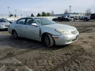 2004 Lexus ES 330 with VIN JTHBA30GX45000664, listed as a Copart auction lot 48038045 with 193,972 mi miles and Non Repairable. Bid and sale history available at carsss.com. Image 11.