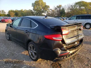 2020 Ford Fusion Hybrid Titanium with VIN 3FA6P0RU6LR100352, listed as a Copart auction lot 61331832 with 52,038 mi miles. Bid and sale history available at carsss.com. Image 3.