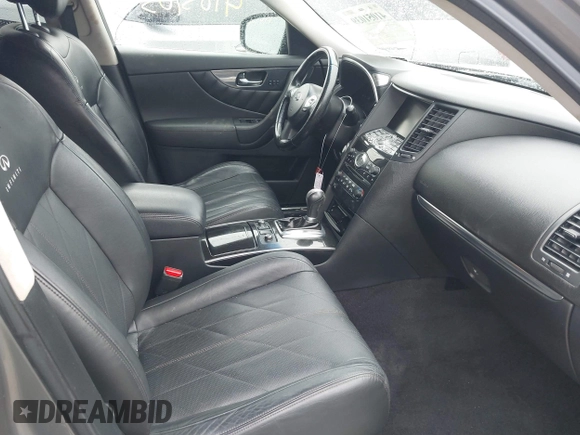 2010 Infiniti FX35 with VIN JN8AS1MW6AM856999, listed as a IAAI auction lot 41051039 with 166,714 mi miles. Bid and sale history available at carsss.com. Image 5.