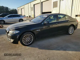 2013 BMW 5 Series 535i xDrive with VIN WBAFU7C56DDU67174, listed as a Copart auction lot 81506484 with 139,109 mi miles and Salvage Title. Bid and sale history available at carsss.com. Image 1.