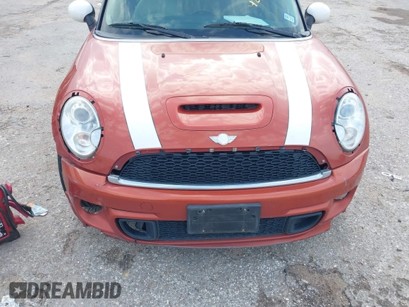 2012 MINI Hardtop S with VIN WMWSV3C54CTY17779, listed as a IAAI auction lot 42121487 with 134,176 mi miles and . Bid and sale history available at DreamBid. Image 6.
