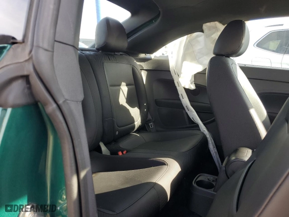 2018 Volkswagen Beetle S with VIN 3VWFD7AT7JM712713, listed as a Copart auction lot 77402094 with 0 mi miles and Clean Title. Bid and sale history available at carsss.com. Image 10.
