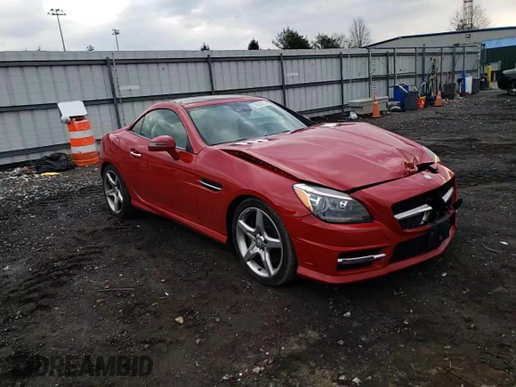 2016 Mercedes-Benz SLK 300 z VIN WDDPK3JAXGF125117, wystawiony jako Copart lot #43603875 z przebiegiem 100 376 mil mil oraz Szkoda całkowita • Salvage title. Historia ofert i sprzedaży dostępna na DreamBid. Obrazek 10.