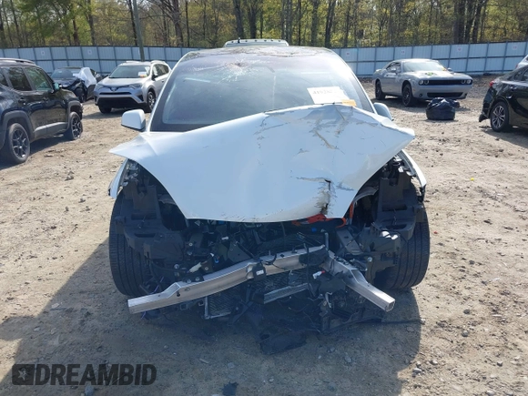 2022 Tesla Model X Plaid z VIN 7SAXCBE6XNF340704, wystawiony jako IAAI lot #41928524 z przebiegiem Nie podano mil oraz . Historia ofert i sprzedaży dostępna na DreamBid. Obrazek 12.