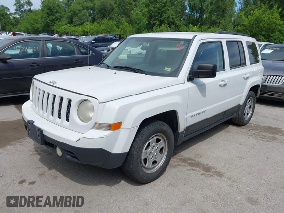 2014 Jeep Patriot Altitude with VIN 1C4NJPBA8ED504989, listed as a IAAI auction lot 42284403 with 196,922 mi miles and . Bid and sale history available at DreamBid. Image 2.