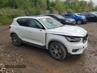 2022 Volvo XC40 Inscription with VIN YV4162UL3N2740413, listed as a Copart auction lot 56568165 with 50,349 mi miles and Non repairable. Bid and sale history available at DreamBid. Image 4.