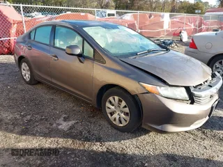 2012 Honda Civic LX z VIN 2HGFB2F52CH528241, wystawiony jako IAAI lot #41608229 z przebiegiem 207 590 mil mil oraz . Historia ofert i sprzedaży dostępna na DreamBid. Obrazek 1.