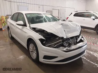 2020 Volkswagen Jetta S with VIN 3VWN57BU3LM091943, listed as a IAAI auction lot 41292319 with 83,995 mi miles. Bid and sale history available at carsss.com. Image 1.