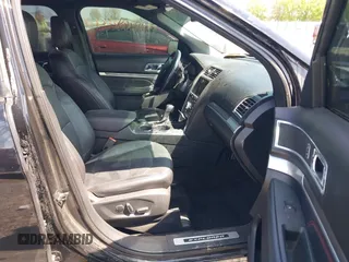 2018 Ford Explorer Sport z VIN 1FM5K8GT4JGB51684, wystawiony jako IAAI lot #41898968 z przebiegiem 92 867 mil mil oraz . Historia ofert i sprzedaży dostępna na DreamBid. Obrazek 5.