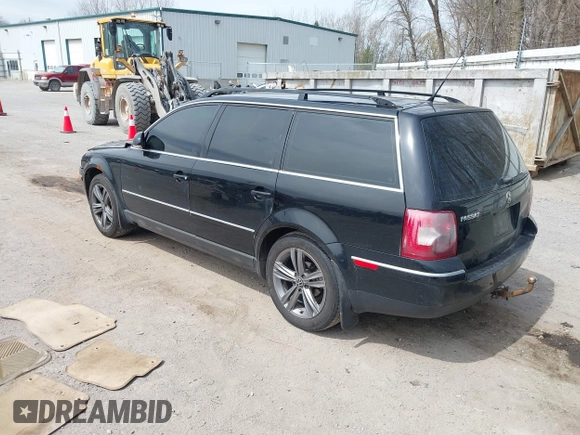 2005 Volkswagen Passat GLS z VIN WVWCE63B15E131558, wystawiony jako IAAI lot #42069590 z przebiegiem 241 886 mil mil oraz . Historia ofert i sprzedaży dostępna na DreamBid. Obrazek 3.
