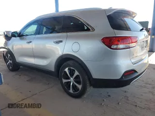 2016 Kia Sorento EX with VIN 5XYPH4A10GG047572, listed as a Copart auction lot 62386285 with 26,705 mi miles and Salvage title. Bid and sale history available at DreamBid. Image 2.