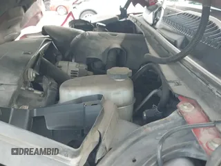2005 Chevrolet Silverado 1500HD LT с VIN 1GCGC13U65F843456, выставлен на аукционе IAAI как лот 42059998 с пробегом 199 212 миль миль и . История ставок и продаж доступна на DreamBid. Изображение 19.