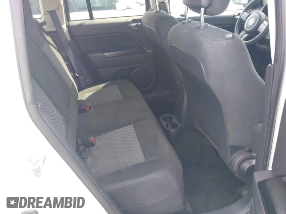 2016 Jeep Compass 75th Anniversary with VIN 1C4NJCBB5GD506655, listed as a IAAI auction lot 41847305 with 176,338 mi miles. Bid and sale history available at carsss.com. Image 8.